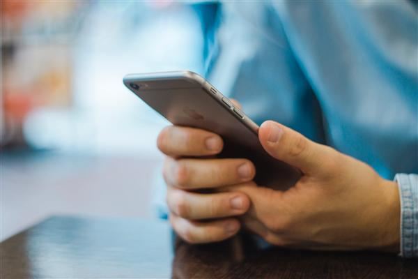 iPhone成去年中国最畅销手机 平均售价超7000元