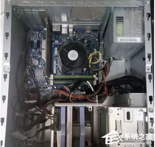 电脑老是自动关机怎么解决?电脑老是自动关机的解决方法